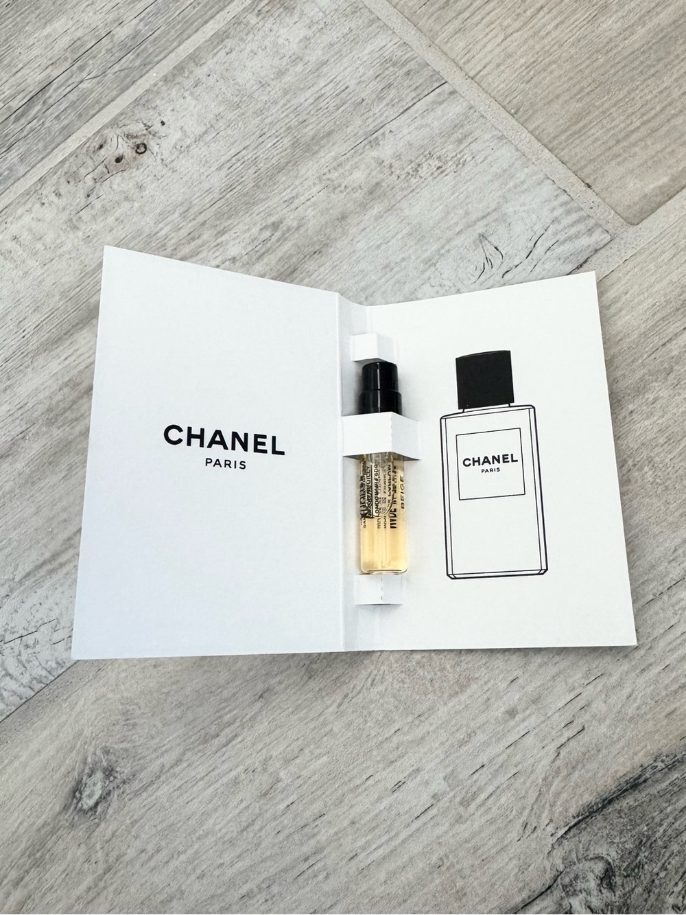 Chanel Beige - Picture 3 of 3